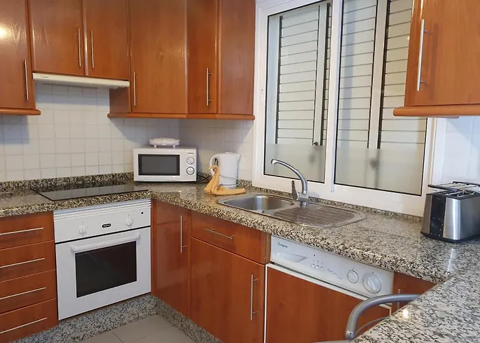 Cristi Puerto Santiago