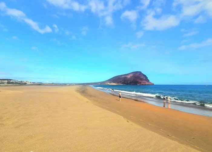 Cristi Puerto Santiago بويرتو دي سانتياغو