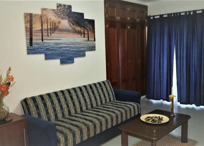 Cristi Puerto Santiago